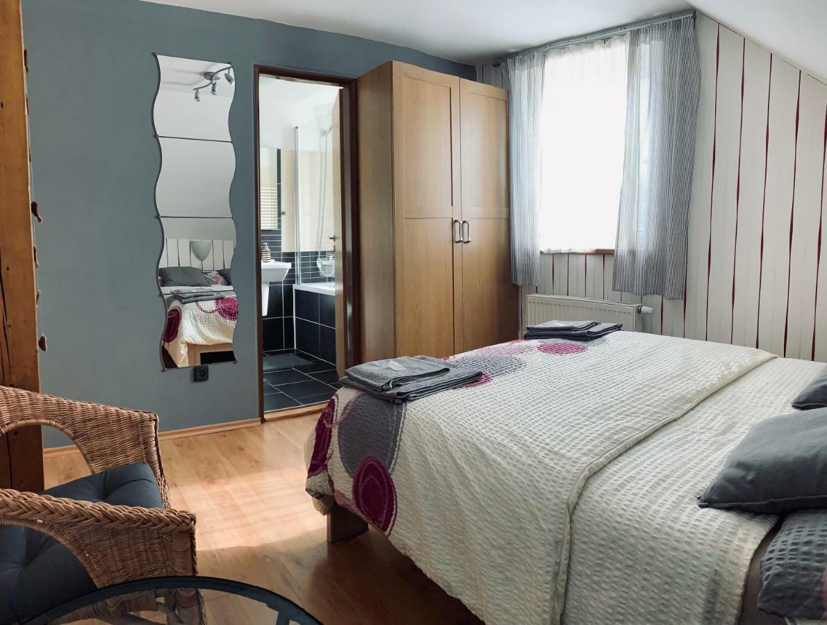 Apartment V Raji *